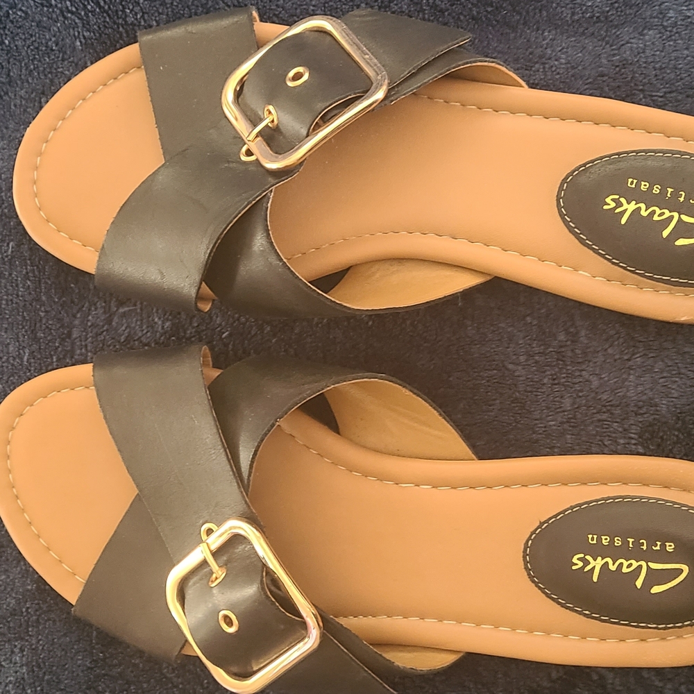 Clarks Women's Black Sandals